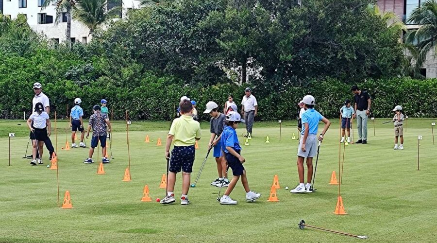 academia-golf-kids-cancun